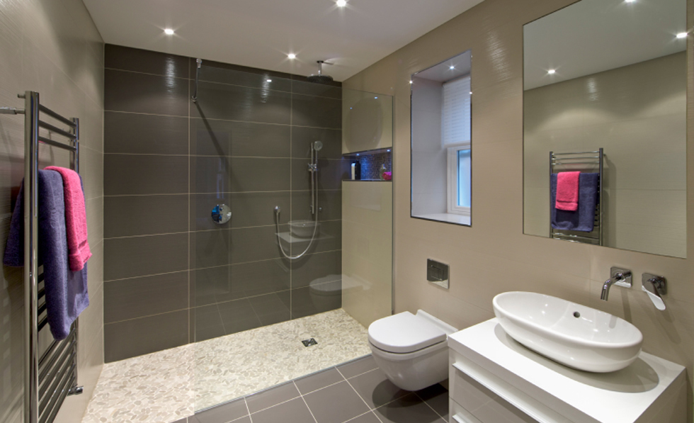 bathroom and kitchen builders